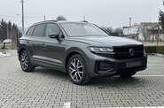 Volkswagen Touareg R-Line Platinum 3