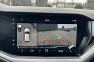 Volkswagen Touareg R-Line Platinum 3