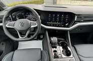 Volkswagen Touareg R-Line Platinum 3