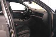 Volkswagen Touareg - фото 18