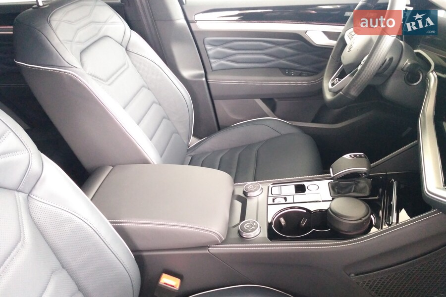Volkswagen Touareg - фото 22