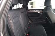 Volkswagen Touareg - фото 26