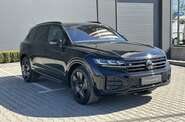 Volkswagen Touareg R-Line Platinum 1