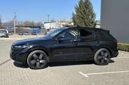 Volkswagen Touareg R-Line Platinum 1