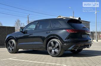 Volkswagen Touareg 2026 R-Line Platinum 1