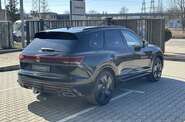 Volkswagen Touareg R-Line Platinum 1