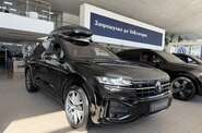 Volkswagen Touareg R-Line Platinum 3