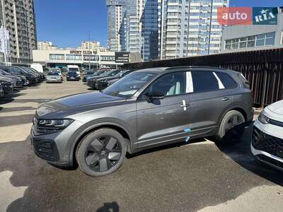 Volkswagen Touareg R-Line 3.0 TDI AT (286 к.с.) AWD 2026