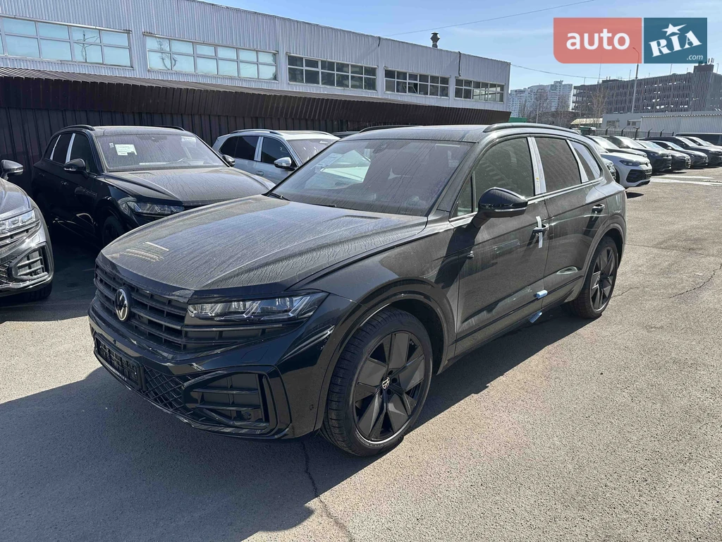 Volkswagen Touareg R-Line Platinum 1