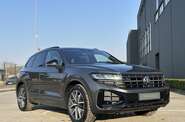 Volkswagen Touareg R-Line Platinum 3