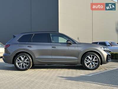 Volkswagen Touareg 2026 R-Line Platinum 3