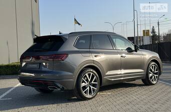 Volkswagen Touareg 2026 R-Line Platinum 3