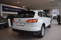 Volkswagen Touareg Base