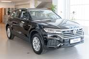 Volkswagen Touareg Base