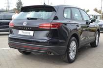 Volkswagen Touareg Base