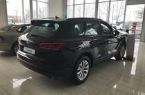 Volkswagen Touareg Base