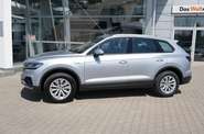 Volkswagen Touareg Base