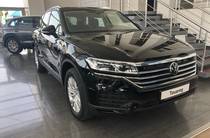 Volkswagen Touareg Base