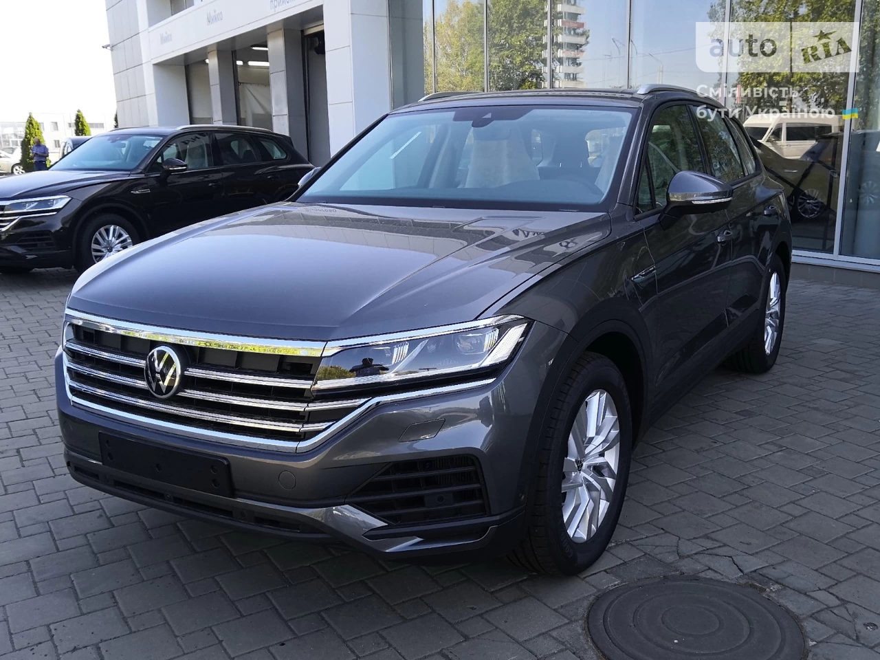 Volkswagen Touareg Base