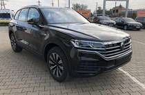 Volkswagen Touareg Base