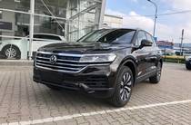 Volkswagen Touareg Base