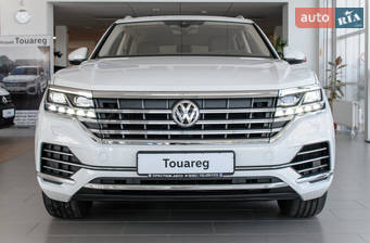Volkswagen Touareg 3.0 TDI AT (285 л.с.) AWD 2018 Volkswagen Touareg 3.0 TDI AT (285 л.с.) AWD 2018