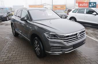 Volkswagen Touareg 3.0 TDI AT (286 л.с.) AWD 2019 Volkswagen Touareg 3.0 TDI AT (286 л.с.) AWD 2019