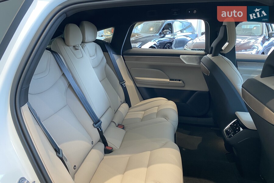 Volvo ES90 - фото 20