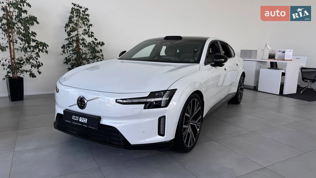 Volvo ES90 Ultra