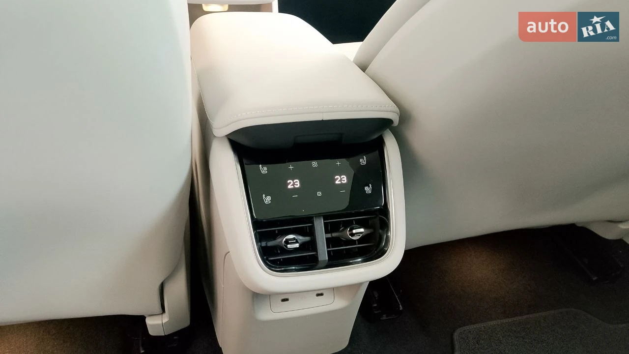 Volvo-34