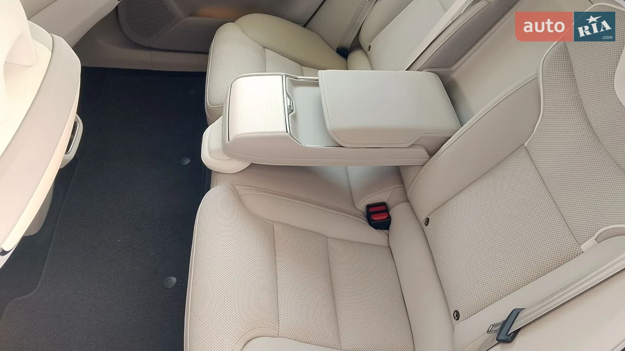 Volvo-33