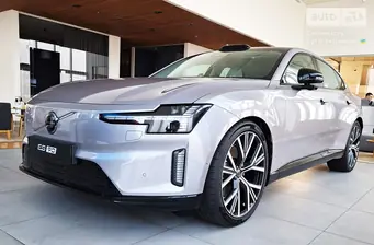 Volvo ES90