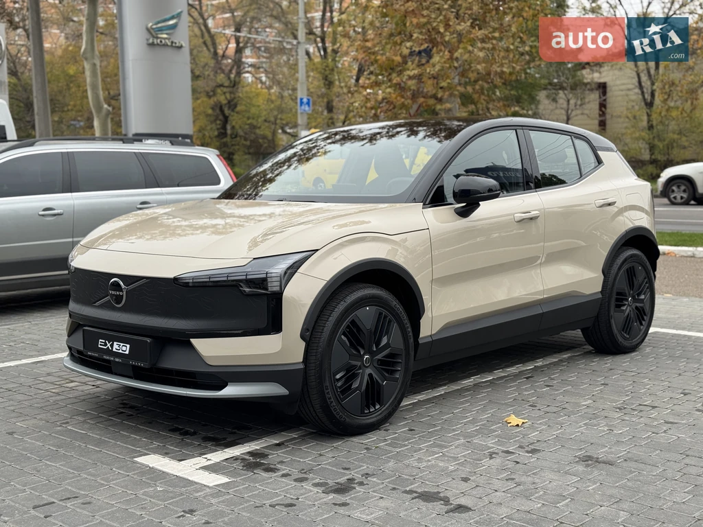 Volvo EX30 Cross Country Ultra