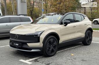 Volvo EX30 Cross Country 69 kWh (272 к.с.) AWD Twin Motor Performance 2025