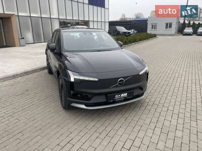 Volvo EX30 Cross Country 2025 Ultra