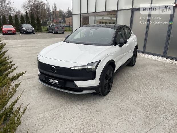 Volvo EX30 Cross Country 2025 Volvo EX30 Cross Country 2025