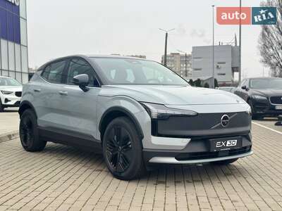 Volvo EX30 Cross Country 2025 Ultra