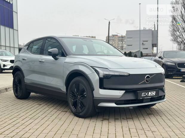 Volvo EX30 Cross Country 2025