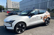 Volvo EX30 - фото 3