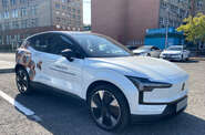 Volvo EX30 - фото 1