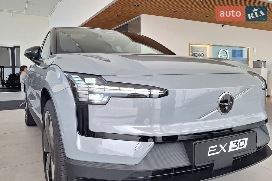 Volvo EX30 - фото 4