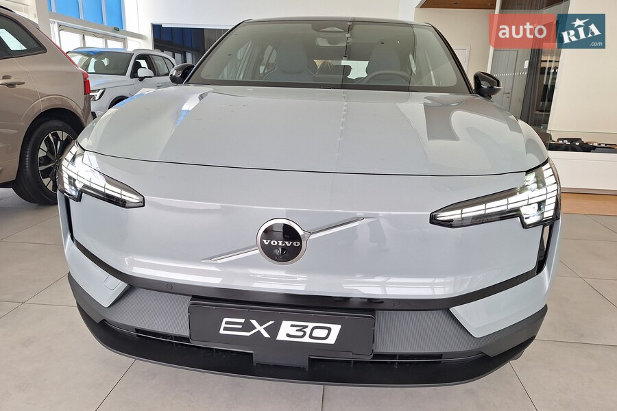 Volvo EX30 - фото 3