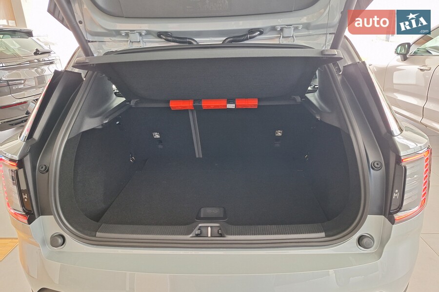 Volvo EX30 - фото 16