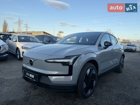 Volvo EX30 2025