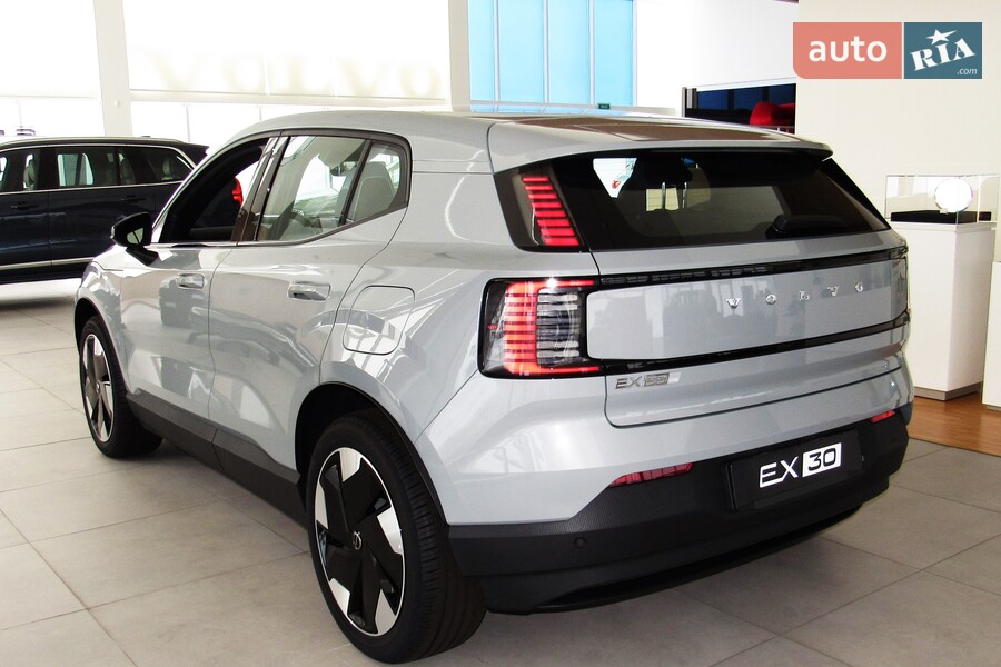 Volvo EX30 - фото 7