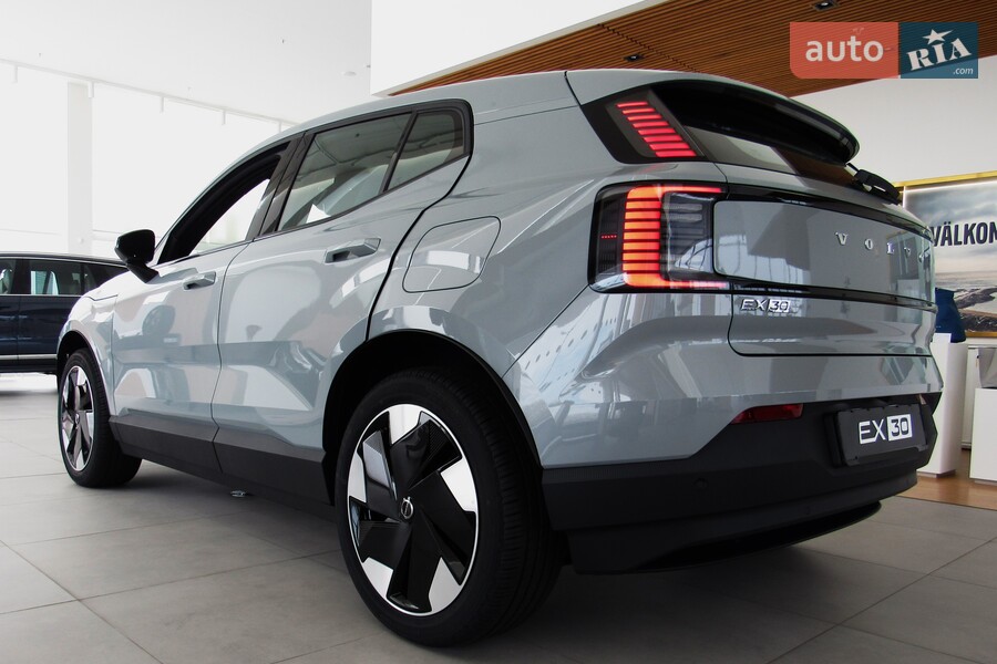 Volvo EX30 - фото 8