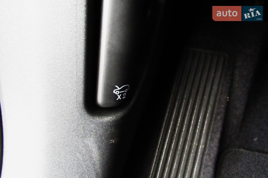 Volvo EX30 - фото 17