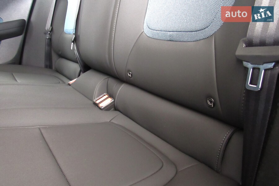 Volvo EX30 - фото 22