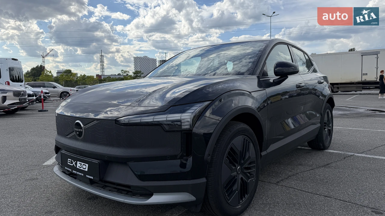 Volvo EX30 Plus