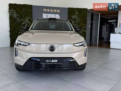Новый Volvo EX90 2025 - фото 3